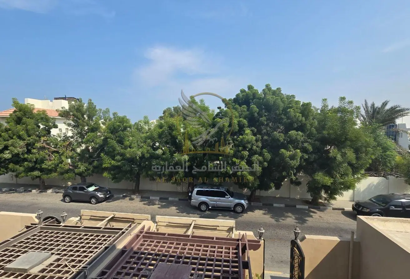 165062205 - Property Main Image