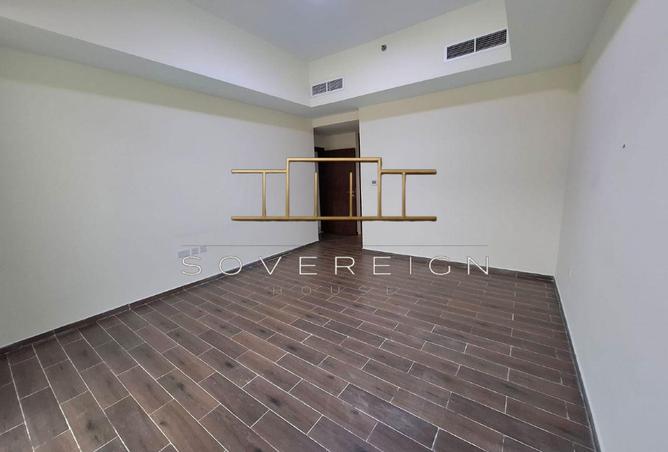 122435451 - Property Image 3