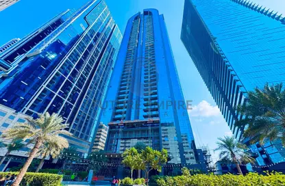 شقة - غرفة نوم - 2 حمامات للايجار في برج دوجا - شارع الشيخ زايد - دبي