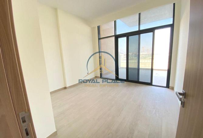 79421597 - Property Image 2