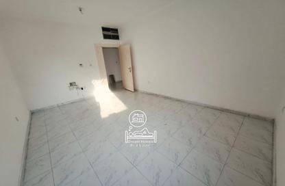 Apartment - 1 Bedroom - 2 Bathrooms for rent in Shabiya - Mussafah - Abu Dhabi
