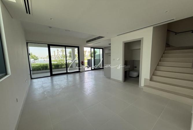 93998880 - Property Main Image