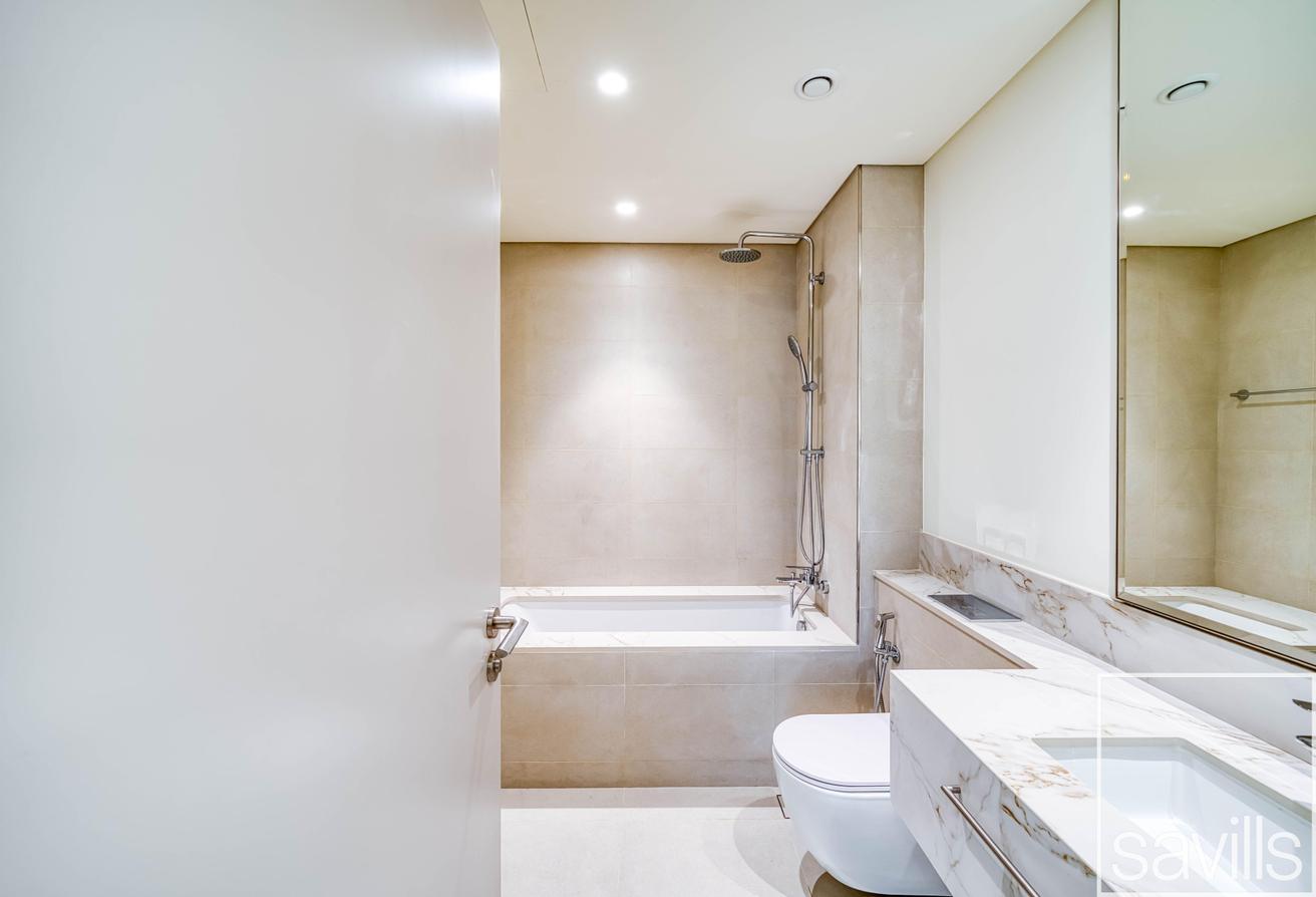 Exclusive Luxury Living | Beachfront | Sea Views photo 13