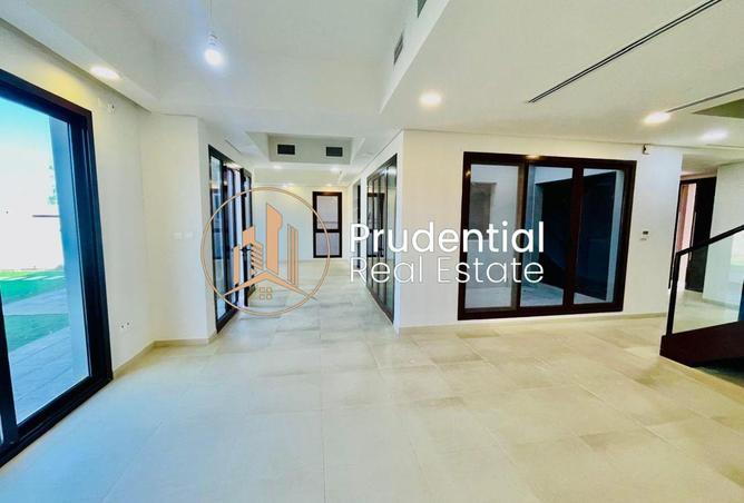 127009309 - Property Image 2