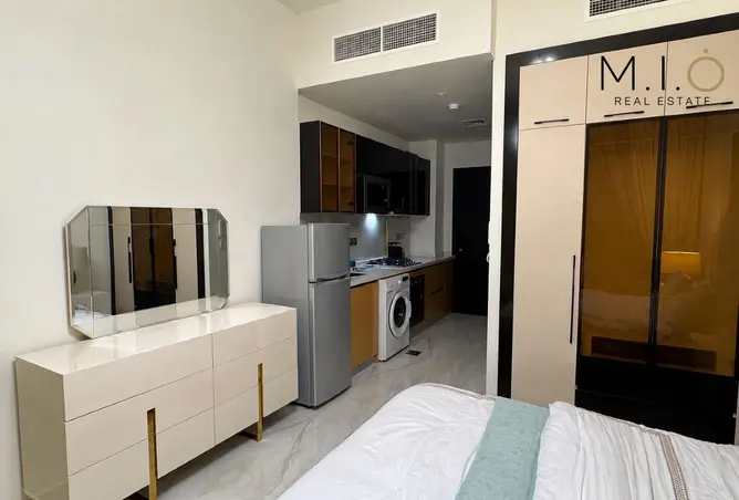 135610987 - Property Image 2