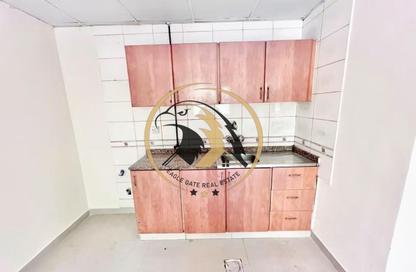 Apartment - Studio - 1 for rent in Fire Station Road - Muwaileh - Sharjah