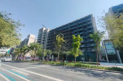 Apartment - 1 Bedroom - 2 Bathrooms for sale in Vida 1 - Vida Residences - Aljada - Sharjah