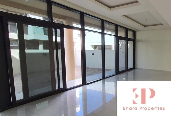 71106025 - صورة العقار 2