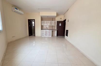 Apartment - Studio - 1 for rent in Fire Station Road - Muwaileh - Sharjah Apartment - Studio - 1 for rent in Fire Station Road - Muwaileh - Sharjah