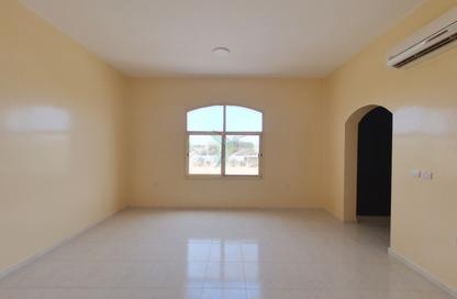Villa - 5 Bedrooms - 5 Bathrooms for rent in Khaldiya - Al Ain