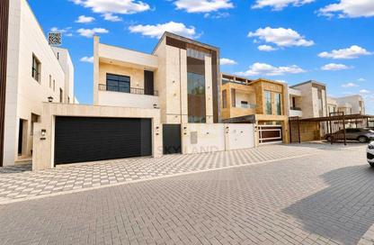 Villa - 5 - 7 for sale in Ajman Hills - Al Alia - Ajman Villa - 5 - 7 for sale in Ajman Hills - Al Alia - Ajman