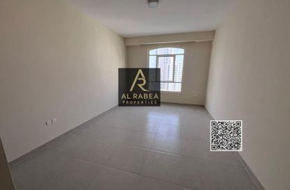 شقة - غرفة نوم - 2 حمامات للايجار في برج الكورنيش - طريق كورنيش عجمان - عجمان