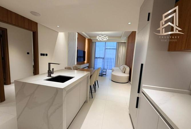 High-Floor | Fully Furnished | Balcony & Open View photo 3