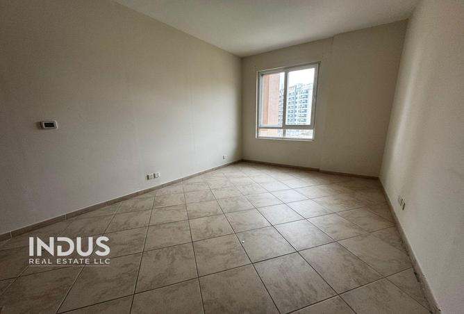 70288040 - Property Image 3