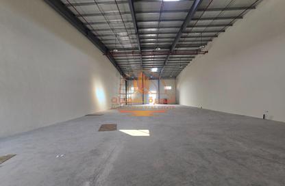 Warehouse - Studio - 1 Bathroom for rent in Umm Al Thuoob - Umm Al Quwain