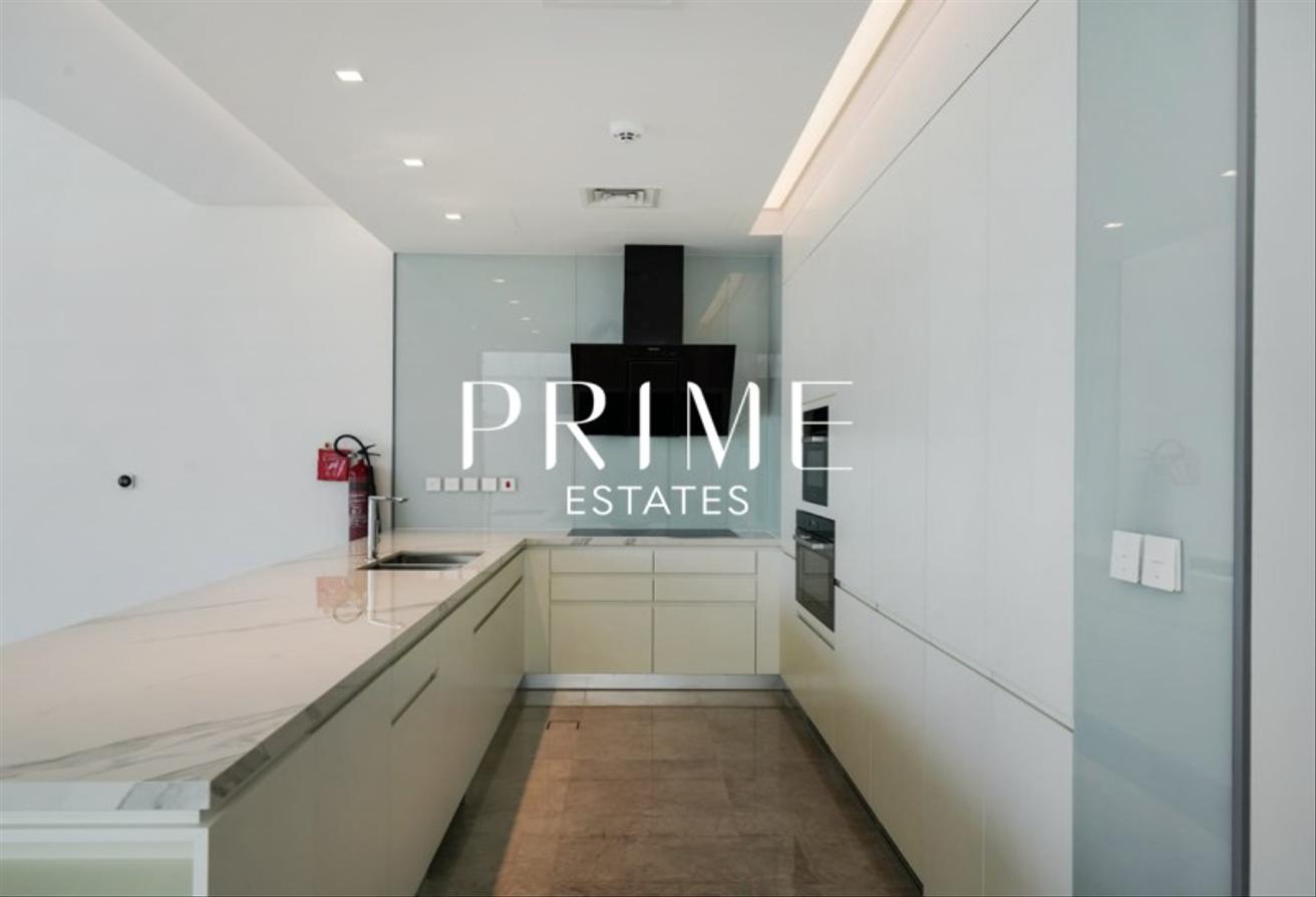 Elegant Modern Living | 4BR Villa | Move-In Ready! photo 7