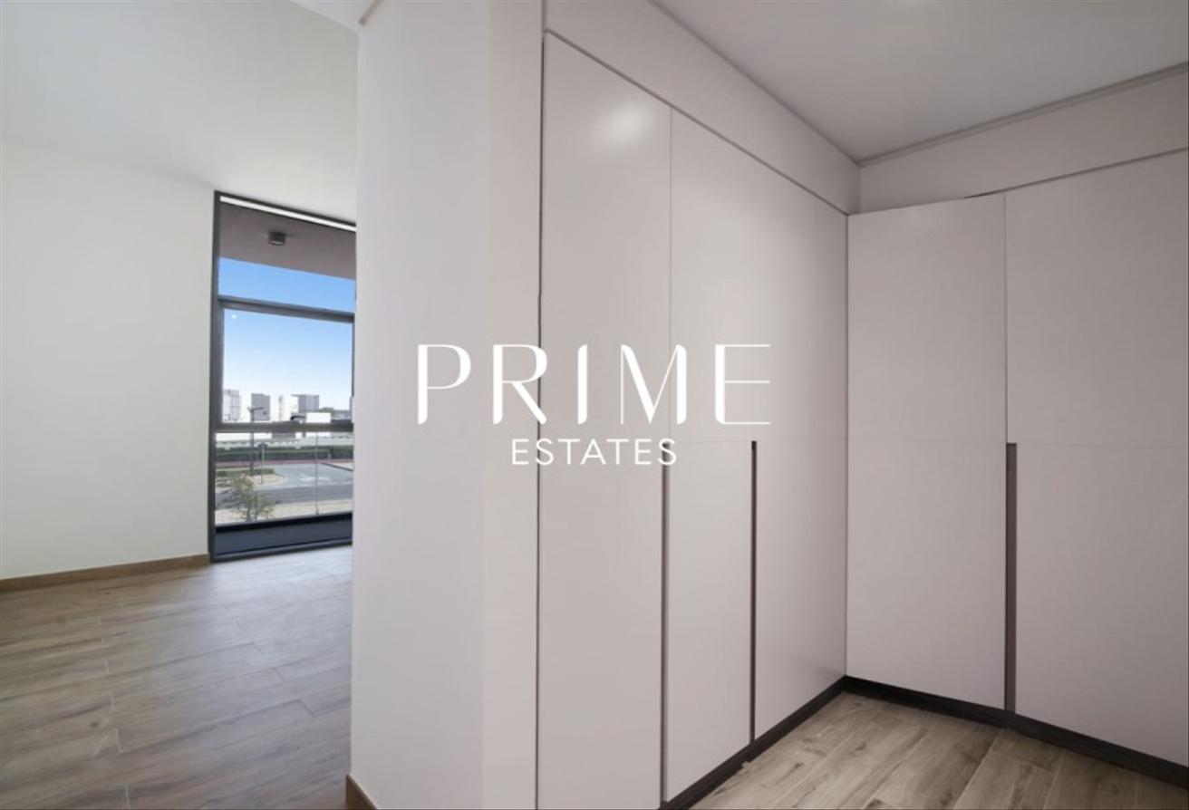 Elegant Modern Living | 4BR Villa | Move-In Ready! photo 9