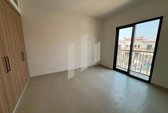 155517617 - Property Image 2
