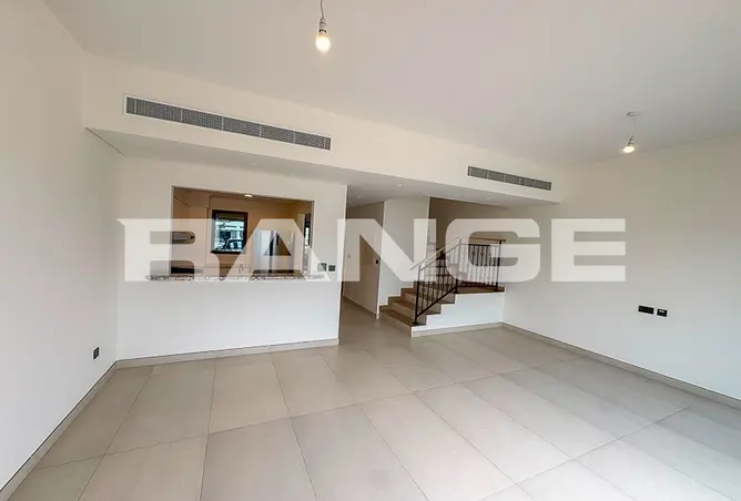 152827779 - Property Image 2