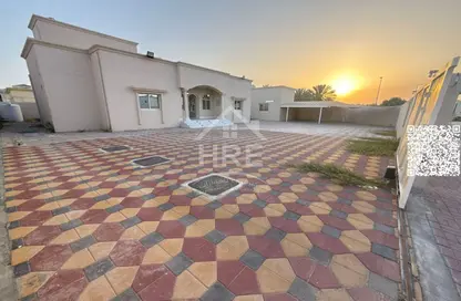 Villa - 5 Bedrooms - 7 Bathrooms for rent in Gate Tower 1 - Musheiref - Ajman