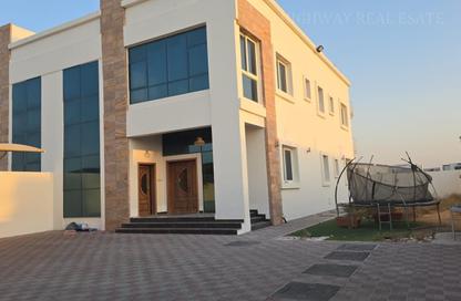 Villa - 5 Bedrooms - 6 Bathrooms for rent in Al Suyoh - Sharjah