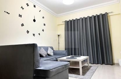 Apartment - 2 - 2 for sale in Manchester Tower - Dubai Marina - Dubai