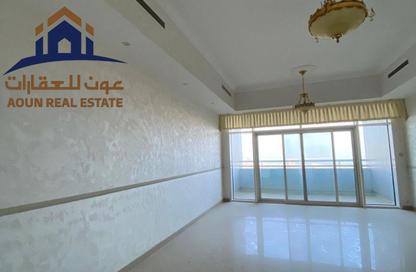 Penthouse - 4 Bedrooms - 7 Bathrooms for sale in Al Ferasa Tower - Al Majaz 1 - Al Majaz - Sharjah