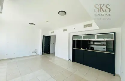 Apartment - 1 Bedroom - 1 Bathroom for rent in Al Majara 2 - Al Majara Towers - Dubai Marina - Dubai