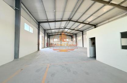 Warehouse - Studio - 3 Bathrooms for rent in Ali Mousa Building - Al Sajaa Industrial - Al Sajaa - Sharjah