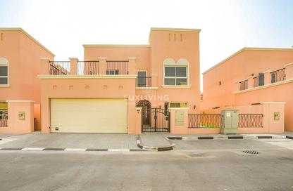 Villa - 4 Bedrooms - 5 Bathrooms for rent in Nad Al Sheba Villas - Nad Al Sheba 3 - Nad Al Sheba - Dubai