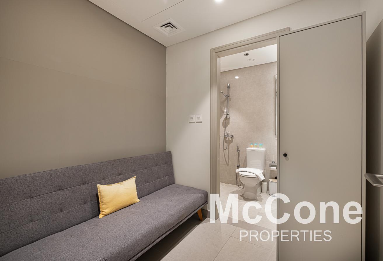 Luxury | Downtown Views | Multiple Cheques photo 24