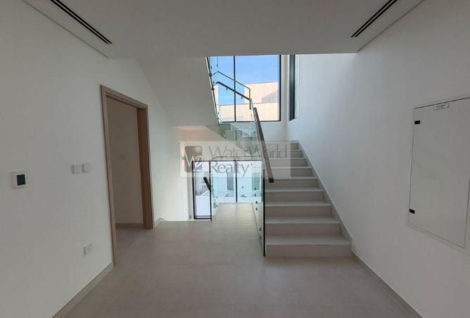 76962277 - Property Image 3