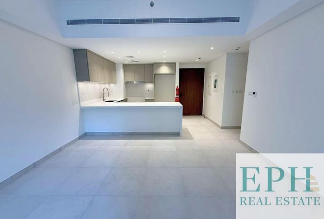 64032010 - Property Image 2