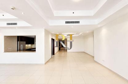 Apartment - 3 Bedrooms - 5 Bathrooms for rent in Bin Hendi Tower - Al Mankhool - Bur Dubai - Dubai