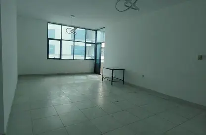 شقة - 2 غرف نوم - 3 حمامات للبيع في برج فالكون 3 - أبراج فالكون - عجمان وسط المدينة - عجمان