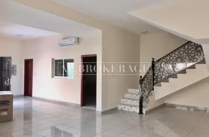 Villa - 3 Bedrooms - 4 Bathrooms for rent in Hor Al Anz East - Hor Al Anz - Deira - Dubai