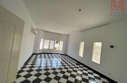 Villa - 5 Bedrooms - 6 Bathrooms for rent in Jumeirah 2 Villas - Jumeirah 2 - Jumeirah - Dubai