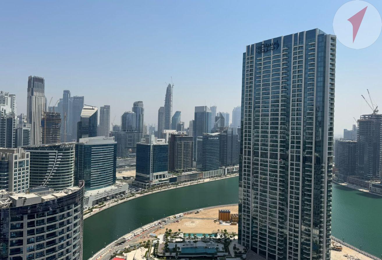 High floor | Burj Khalifa & Canal View Studio photo 15