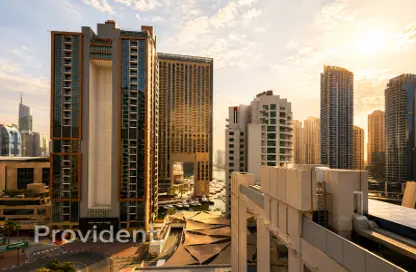 Apartment - 1 Bedroom - 2 Bathrooms for rent in Orra Harbour Residences and Hotel Apartments - Dubai Marina - Dubai