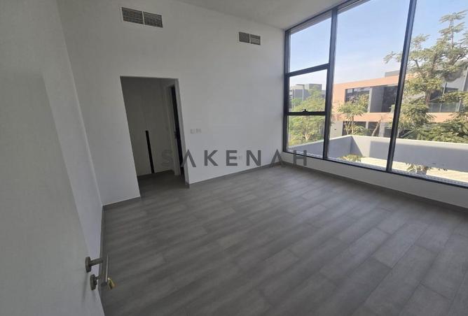 82807387 - صورة العقار 3