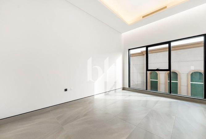 136560158 - Property Image 2