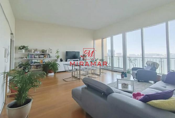 110982942 - Property Main Image