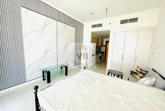 73860477 - Property Image 2