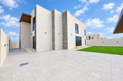 Villa - 5 - 7 for rent in Wadi Alshabak - Dubai