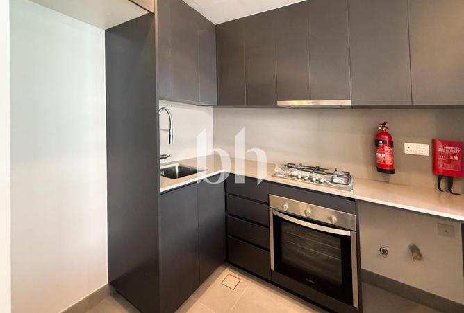 83640141 - Property Image 3