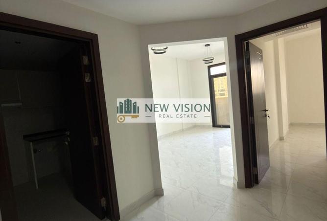 53608350 - صورة العقار 2