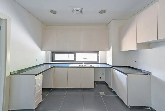 161427546 - Property Image 3