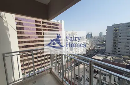 شقة - 2 غرف نوم - 4 حمامات للايجار في برج الفطيم - منطقة الرقة - ديرة - دبي