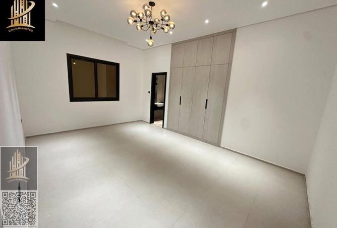 58567635 - Property Image 3