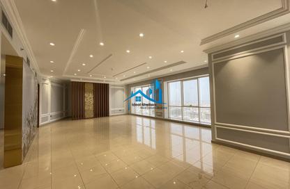 Apartment - 3 - 4 for rent in Fairmont Hotel - Sheikh Zayed Road - Dubai Apartment - 3 - 4 for rent in Fairmont Hotel - Sheikh Zayed Road - Dubai